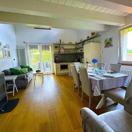 The Comfortable House With Big Pool In The Center Of Мергоццо