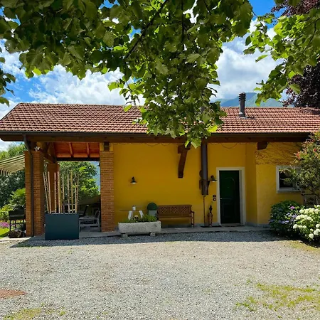 The Comfortable House With Big Pool In The Center Of Casa vacanze *