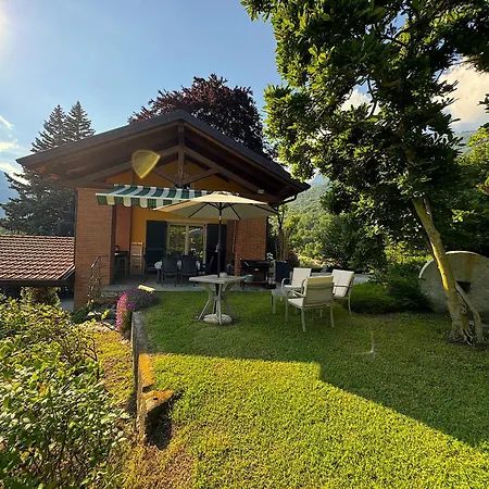 The Comfortable House With Big Pool In The Center Of Semesterbostad *