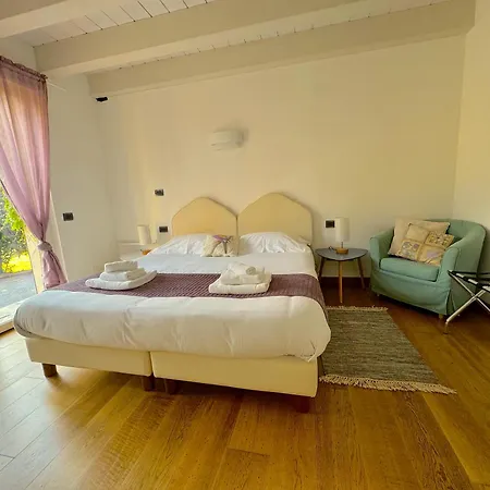 The Comfortable House With Big Pool In The Center Of Semesterbostad